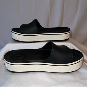 Crocs Iconic Comfort Platform Slides Unisex 9W / 7M Black and White